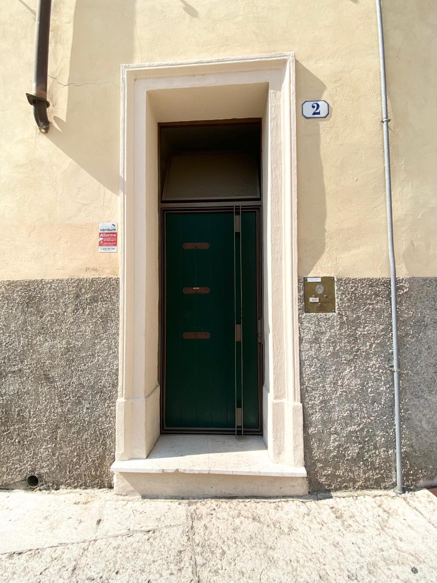 Mahamo Suites Verona Esterno foto